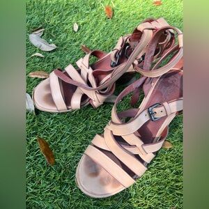 Well worn coach shoes tan strappy